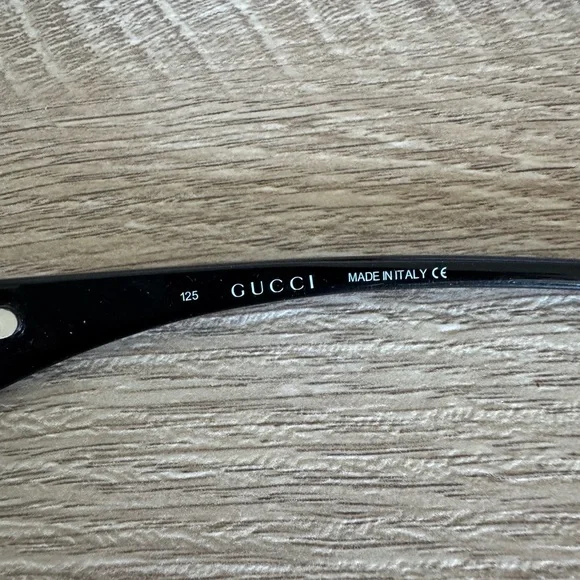 Gucci Black Eyewear Arm - Picture 2 of 6